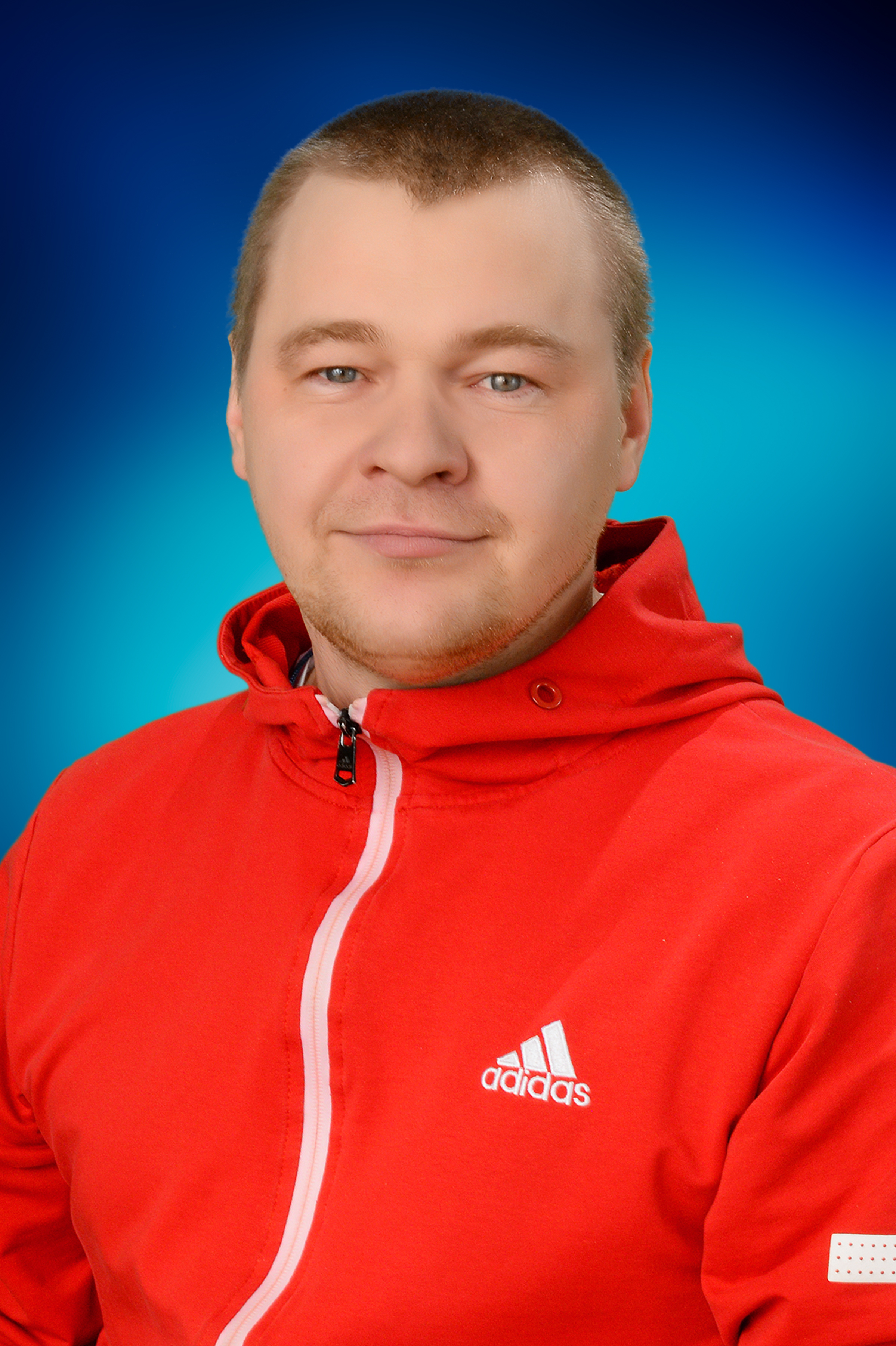 Сухаренко Олег Викторович.